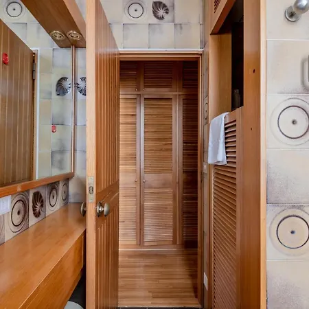 شقة Santa Croce - Chic Retreat In The Heart Of