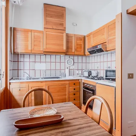 Apartment Santa Croce - Chic Retreat In The Heart Of Florenz