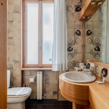 Santa Croce - Chic Retreat In The Heart Of